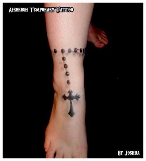 Airbrush tattoo artist at corporate event in Toronto